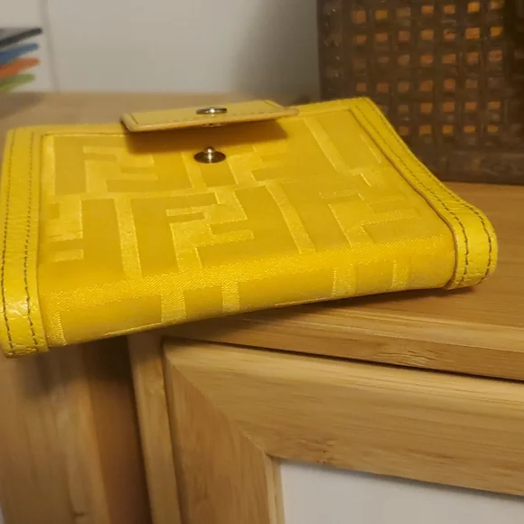 Fendi Monogram Limited Edition Wallet - Picture 8 of 16